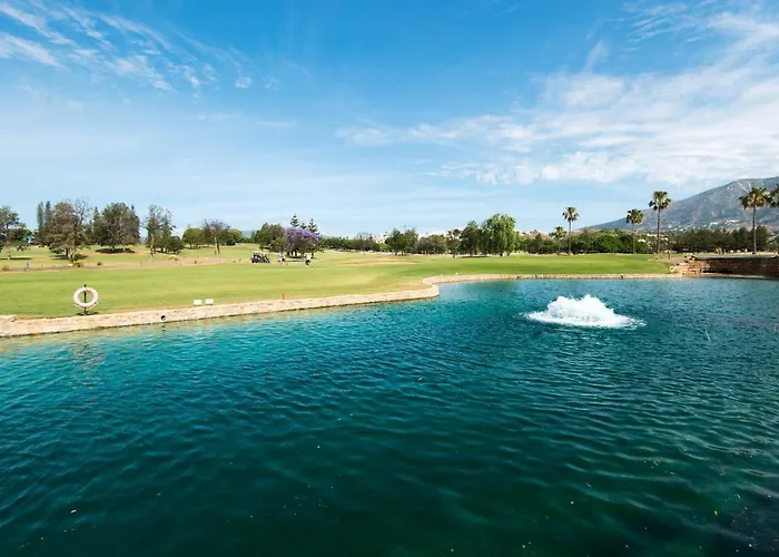 Peace & Golf - Mijas Duplex Apartment- Pets Friendly